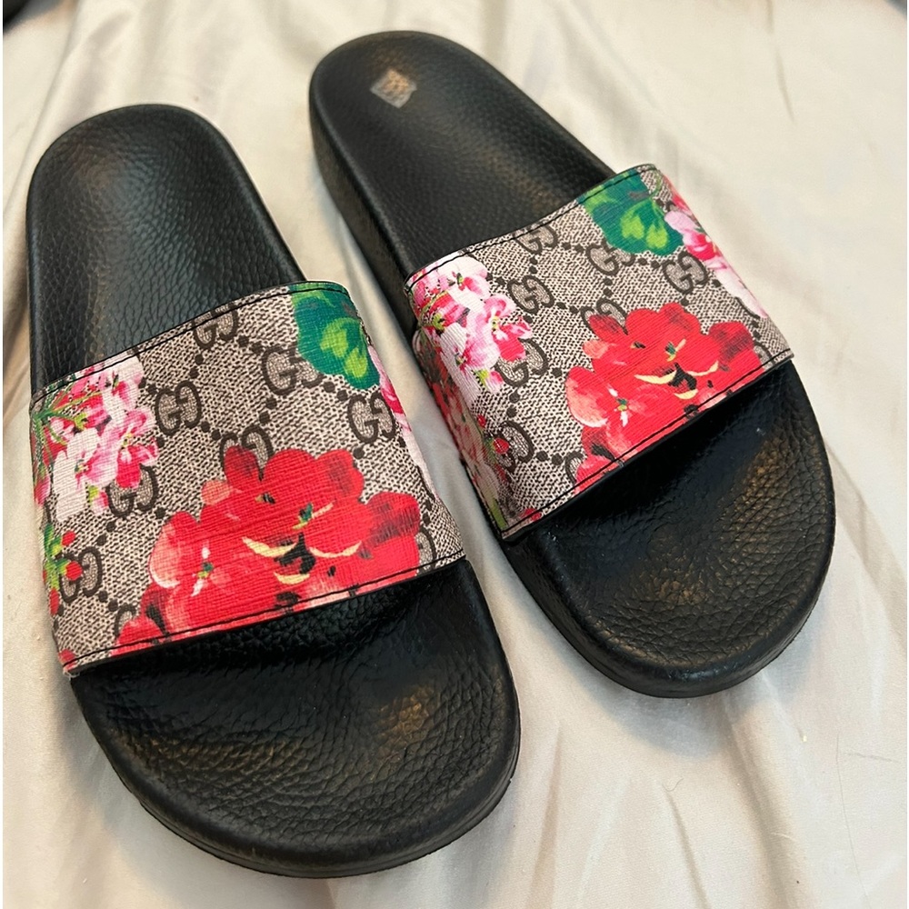 Slimmer time slides.  Worn once, inside. Perfect condition
